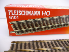 Fleischmann 6101 H0 Gerades Profigleis 1/1 Länge 200mm
