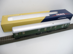 Heris 11048 H0 Postwagen Post4e/21,6 Bundespost 5929 Ffm grün Ep. III Variante A mit OVP