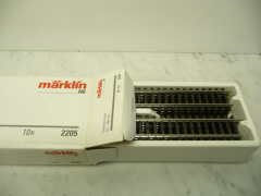 2205 Paket mit 10 Gleisen Flex K-Gleis 900 mm Märklin H0