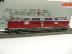 Märklin 3682 H0 Diesellok V 221 107-6 DB altrot Ep IV DIGITAL wie NEU !!