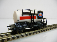 Fleischmann N 8400 Kesselwagen m. Brhs 2-achs. ESSO