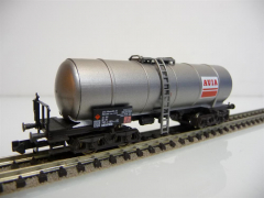 Fleischmann N 8487 Kesselwagen, 4-achsig, silbergrau, ´AVIA´