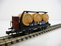 Minitrix N 13808 Wein-Transportwagen mit Brhs mit 3 Holzfässern, ´Carl Schlamp´