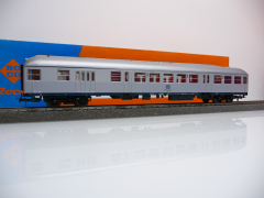 Roco 4264S H0 Nahverkehrswagen mit Gepäck- und Steuerabteil 2. Klasse der DB Ep. IV BDnf 738 Silberling