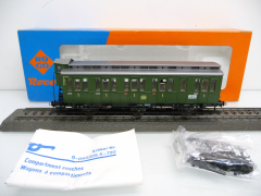 Roco 44506 H0 Personenwagen der DB 1. Kl. 23574 Köln grün Ep. III