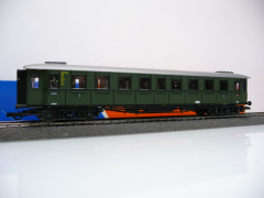 Roco 44538 H0 Schnellzugwagen der DB Epoche III C4üe der 3. Klasse grün