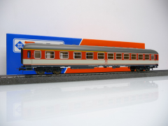Roco 45002 H0 Personenwagen der DB Ep. IV 31-70 150-2 orange/grau Popfarbe