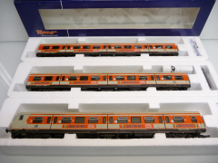 Roco 64270/71/73 H0 3-teiliges Set S-Bahn-Wagen 2. Klasse mit Steuerwagen