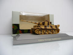 Roco 888 H0 PzKfw VI Tiger Ausf E tarnlackiert wie ladenneu in OVP