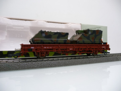 Roco 804 Rungenwagen Kbs der DB beladen mit 2 Panzerfz. MTW M 113 und M577 der Bundeswehr WIE NEU !!