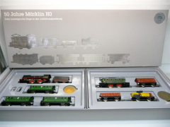 Märklin 0050 H0 Jubiläumspackung 50 Jahre HO mit 2 !! Zügen wie ladenneu mit Zertifikat