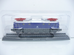 Standmodell Baureihe E 18 DB Betriebsnummer 118 016-5 in OVP