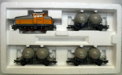 Märklin H0 28452 Niederländischer Zementzug Diesellok + 3 Silowagen Digital