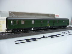Märklin 43260 H0 Postwagen Post-b/21 der DBP Ep. IV grün